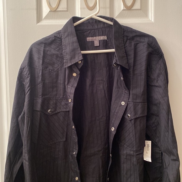 Black long sleeve snap up shirt - Picture 2 of 5